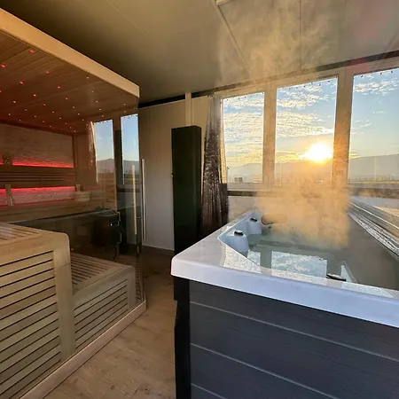 Jurty Za Winklem Ze Strefa 度假居 *