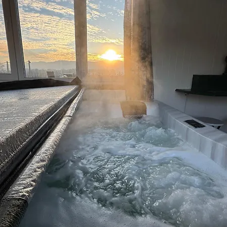 Jurty Za Winklem Ze Strefa * Rudnica (Zabkowice Slaskie)