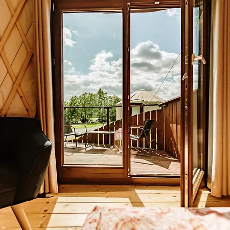 Jurty Za Winklem Ze Strefa *