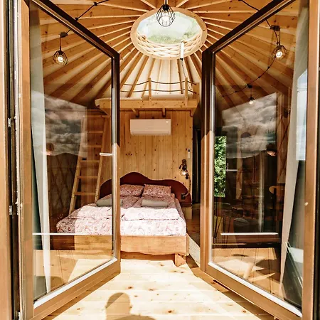 Jurty Za Winklem Ze Strefa Rudnica (Zabkowice Slaskie)