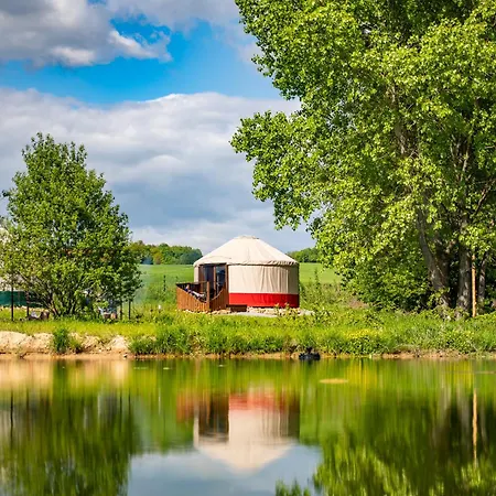 Jurty Za Winklem Ze Strefa Vakantiehuis Rudnica (Zabkowice Slaskie)