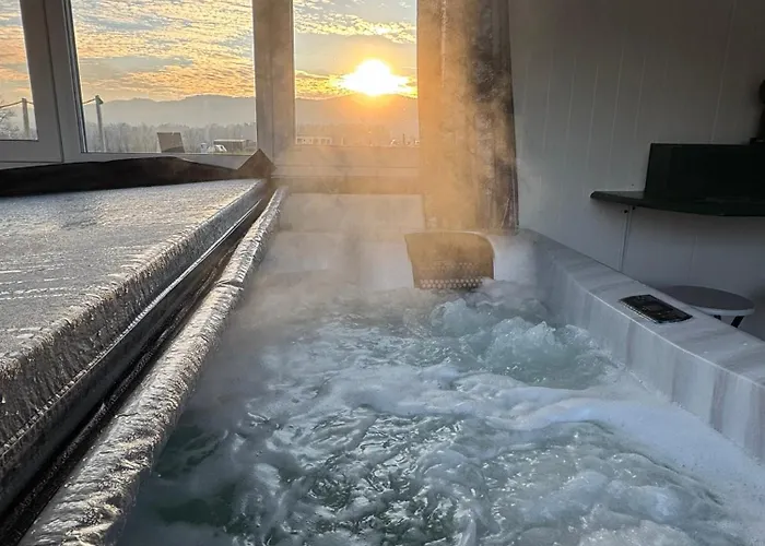 Jurty Za Winklem Ze Strefą * Rudnica (Zabkowice Slaskie)