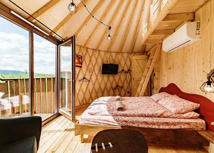 Jurty Za Winklem Ze Strefą * Rudnica (Zabkowice Slaskie)